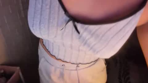 Snapshot of tsvanilla chatting on January 2026 03:54:02 AM Frankie online show from January 2026 03:54:02 AM