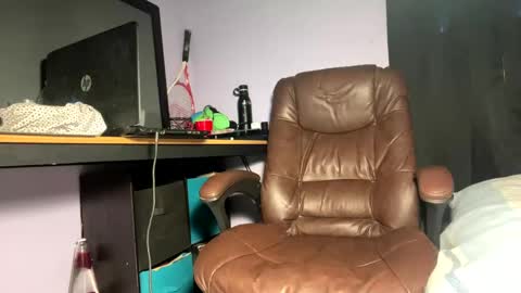 Snapshot of tuamante000 chatting on February 2025 03:16:01 PM Stimulation make me Cum in Public or in Pvt online show from February 2025 03:16:01 PM