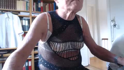 FINN but call me NANNA online show from December 2024 10:35:02 AM