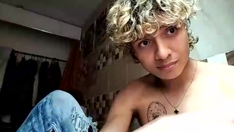 Snapshot of tubebecito12 chatting on November 2025 02:41:01 PM tubebecito12 online show from November 2025 02:41:01 PM