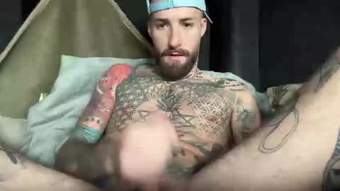 Snapshot of tuhands chatting on November 2025 01:32:02 PM Tuhands online show from November 2025 01:32:02 PM