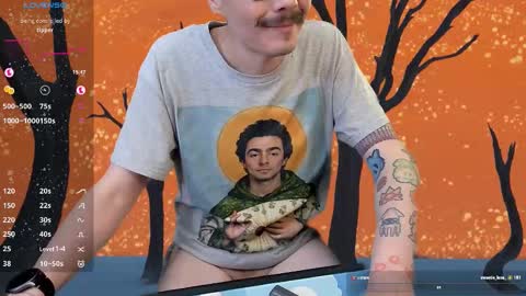 Snapshot of tumbles05 chatting on November 2025 06:34:02 AM tumbling through online show from November 2025 06:34:02 AM