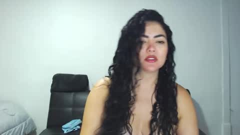 Snapshot of tuti_sex chatting on October 2025 12:52:02 AM tuti online show from October 2025 12:52:02 AM
