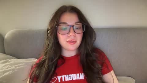 Snapshot of tutti_frutti_ chatting on July 2026 08:26:02 PM Ariana online show from July 2026 08:26:02 PM