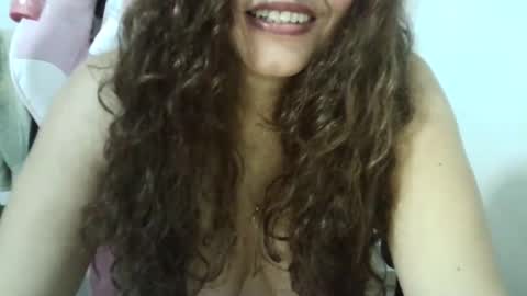 tuzusy online show from February 2025 01:29:01 PM