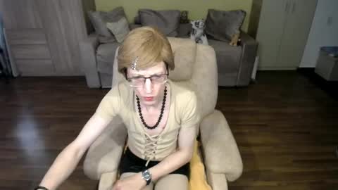 Clementine online show from March 2026 08:07:01 AM