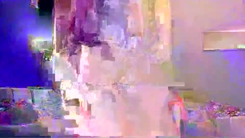 tvstefanie1 online show from October 2025 07:56:01 PM