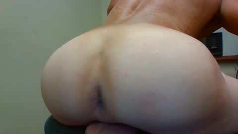 twayne29x online show from October 2025 07:19:02 AM