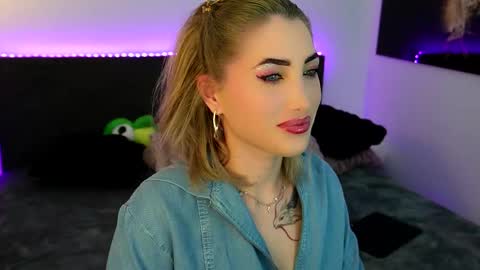 MayCarrey online show from January 2026 10:24:01 PM