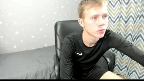 Angus online show from October 2025 07:15:01 PM