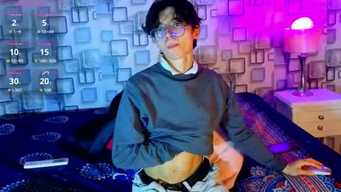 Snapshot of twink_sebas7 chatting on April 2026 12:18:02 PM Sebastin online show from April 2026 12:18:02 PM