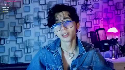Snapshot of twink_sebas7 chatting on May 2026 12:10:01 PM Sebastin online show from May 2026 12:10:01 PM