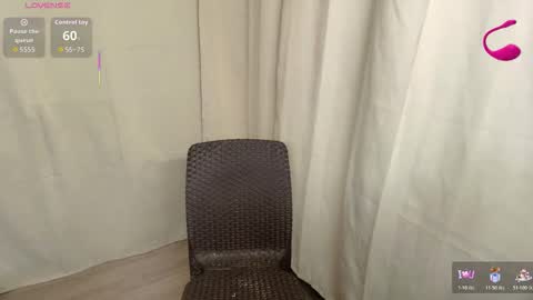 Snapshot of twinkle_purplemelon chatting on February 2026 12:45:02 PM twinkle_purplemelon online show from February 2026 12:45:02 PM