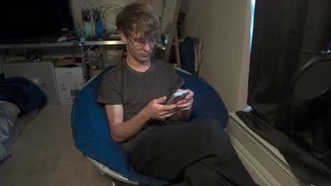 Snapshot of twinktools chatting on September 2025 09:04:01 PM shytwink online show from September 2025 09:04:01 PM