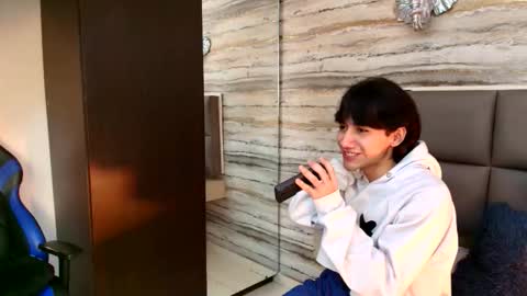 twinslovers_ online show from December 2025 03:26:02 AM