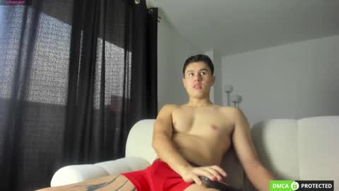 twintease online show from March 2026 12:16:01 PM