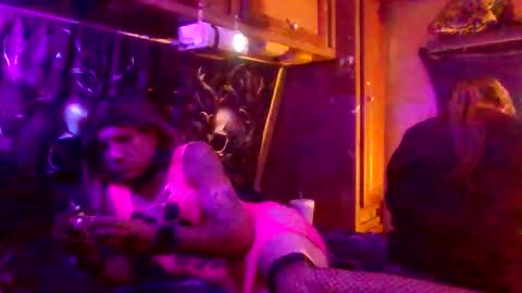 Tintilizing Excitement online show from October 2025 05:30:01 AM