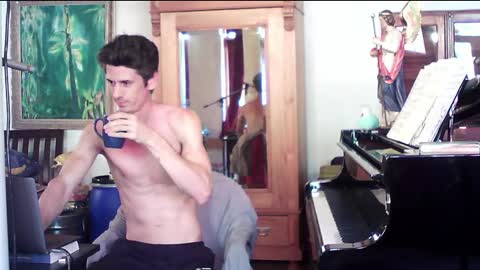 Snapshot of twoforallprivate chatting on February 2025 07:04:01 PM TobeBritta online show from February 2025 07:04:01 PM