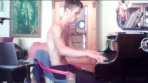 Snapshot of twoforallprivate chatting on November 2025 03:10:02 PM TobeBritta online show from November 2025 03:10:02 PM