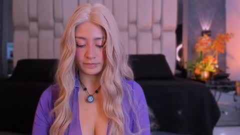  TYLA  online show from December 2025 03:36:01 AM