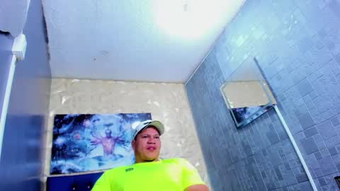 Tyleer Scot online show from May 2026 03:05:01 PM