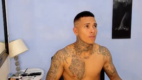 tyler_bell_ online show from May 2026 04:32:02 AM