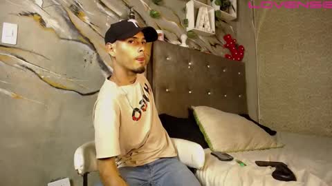 Snapshot of tyler_coopr chatting on September 2025 03:29:01 AM tyler cooper online show from September 2025 03:29:01 AM