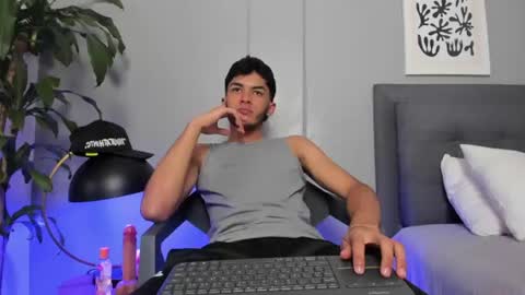 Tyler Fox online show from June 2026 09:04:01 PM