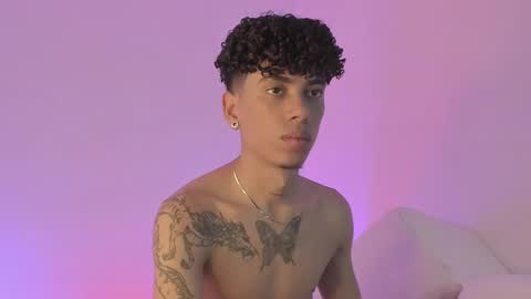 Tyler Garcia  online show from March 2025 04:28:01 AM