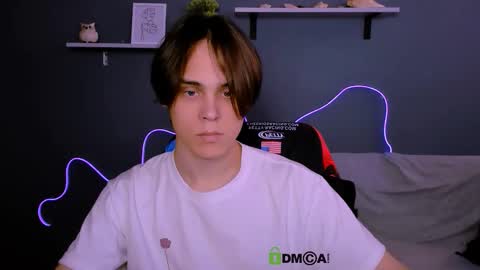 tyler_sparks_ online show from September 2025 06:48:01 AM