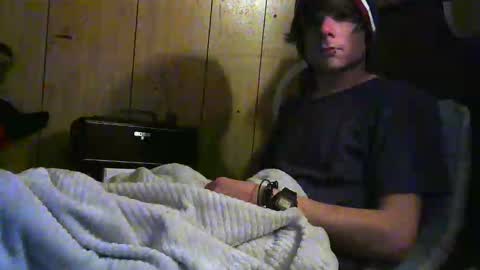 Snapshot of tylerlee199169 chatting on December 2024 06:40:01 PM Tyler online show from December 2024 06:40:01 PM