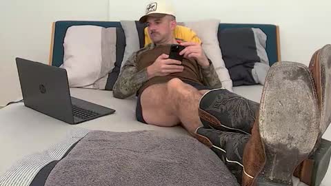 TylerLogan813 online show from March 2026 03:39:01 PM