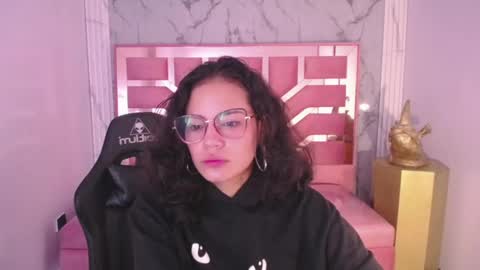 TYNA  online show from January 2025 04:22:01 PM