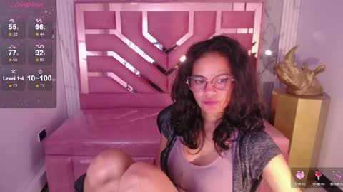 TYNA  online show from January 2025 11:49:02 PM