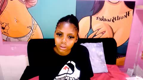 Snapshot of tyrabangz chatting on November 2025 01:15:02 AM Tyra online show from November 2025 01:15:02 AM