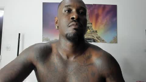 Snapshot of tyron_rulers chatting on April 2026 12:01:01 AM Dvid Rullers online show from April 2026 12:01:01 AM