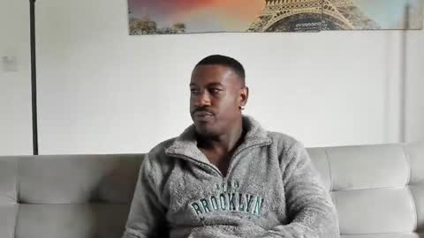 Snapshot of tyron_rulers chatting on May 2026 12:45:02 PM Dvid Rullers online show from May 2026 12:45:02 PM