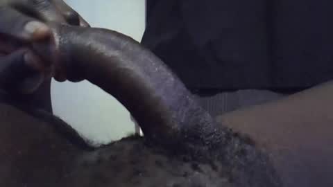 Snapshot of tyroneall chatting on November 2025 10:43:02 PM tyroneall online show from November 2025 10:43:02 PM