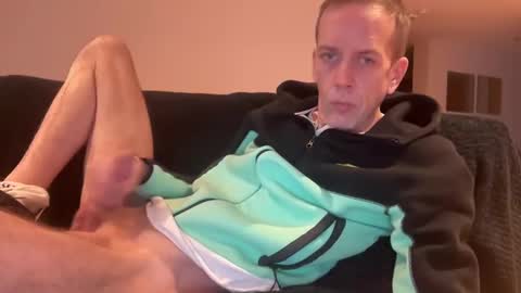 Snapshot of tyronev70 chatting on December 2024 02:02:02 PM Ty online show from December 2024 02:02:02 PM