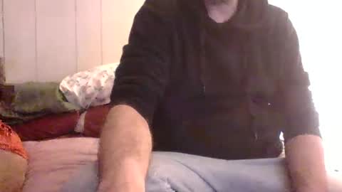 Snapshot of u_caught_us chatting on December 2024 12:05:01 AM u_caught_us online show from December 2024 12:05:01 AM