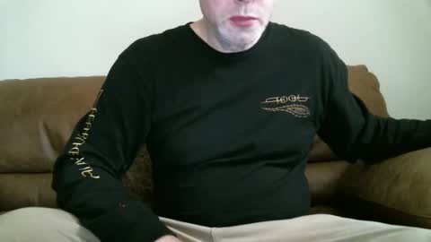 Snapshot of u_suck_i_lick_for_69_cumsohard chatting on April 2026 09:30:02 PM Mister F online show from April 2026 09:30:02 PM