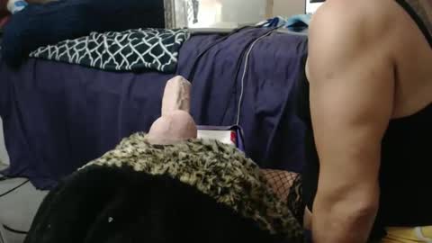 Azelia B online show from November 2025 02:51:01 PM