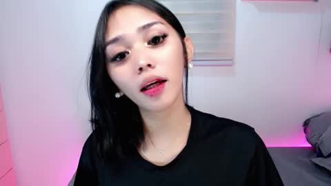 urbbgirl alliah online show from February 2026 06:23:01 AM