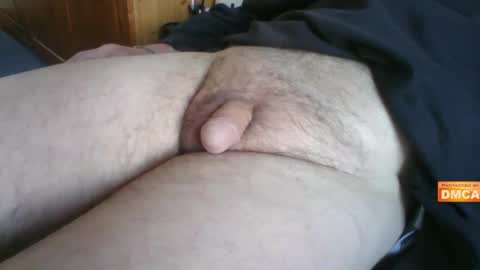 Hairy UK guy online show from January 2025 01:19:02 PM