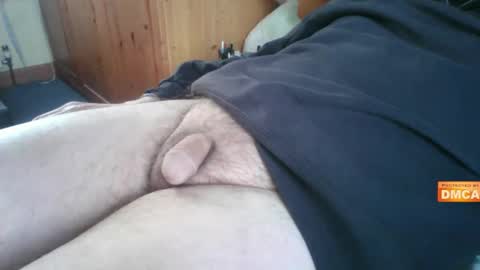 Hairy UK guy online show from January 2025 12:13:02 PM