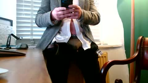 Snapshot of ukclive chatting on October 2025 10:14:01 AM ukclive online show from October 2025 10:14:01 AM