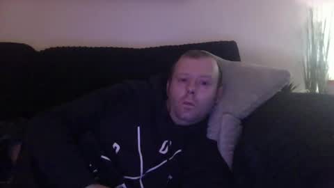 Snapshot of ukmatty3 chatting on January 2025 05:37:02 PM ukmatty3 online show from January 2025 05:37:02 PM