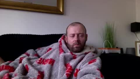 Snapshot of ukmatty3 chatting on October 2025 02:05:02 PM ukmatty3 online show from October 2025 02:05:02 PM