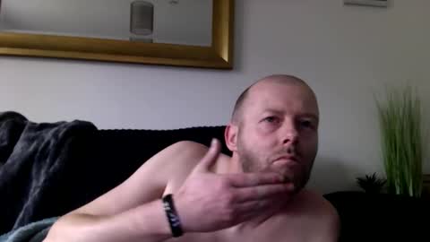 ukmatty3 online show from March 2026 10:45:02 AM