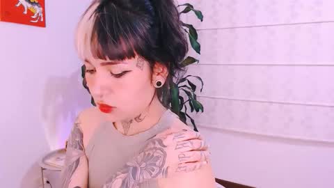 Martina online show from October 2025 01:19:02 AM